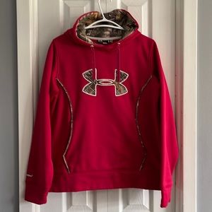 Ladies under armour camo realtree hoody
